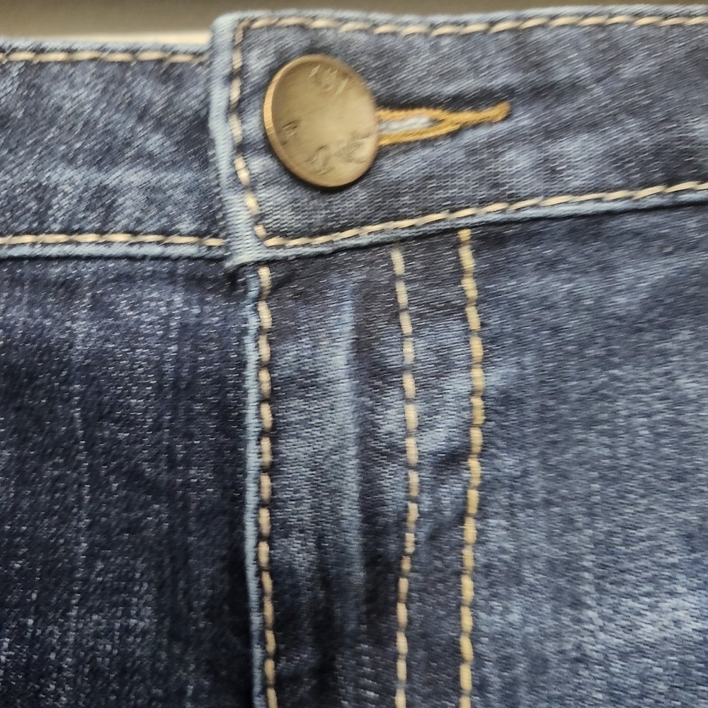 KUT women's Natalie denim shorts size 16 blue - Picture 4 of 9